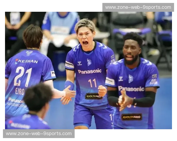 巅峰博弈与青春绝响:中国男排vs日本,不只是高度与速度的次元激战